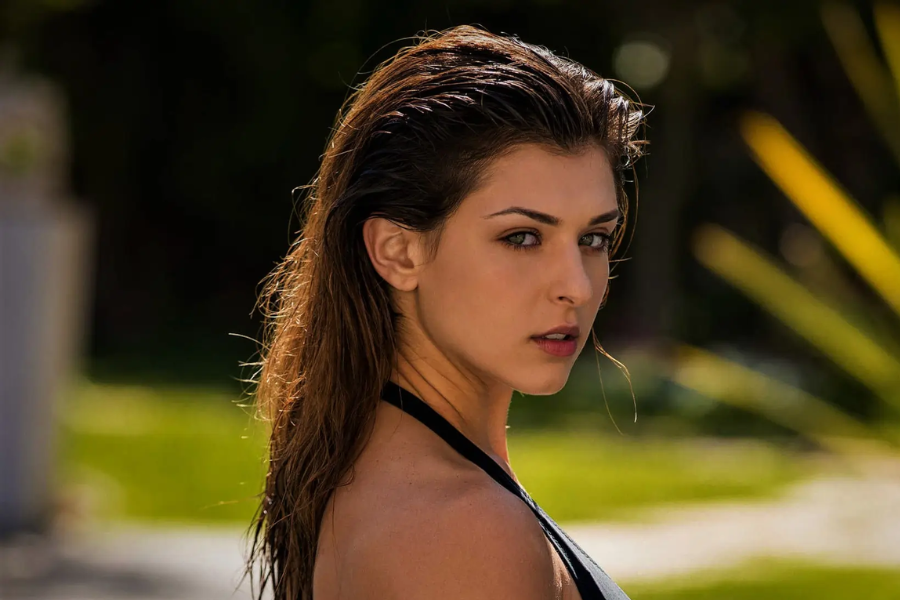 leah gotti age